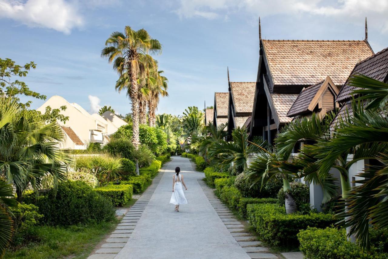 Pullman Sanya Yalong Bay Villas & Resort Exterior photo