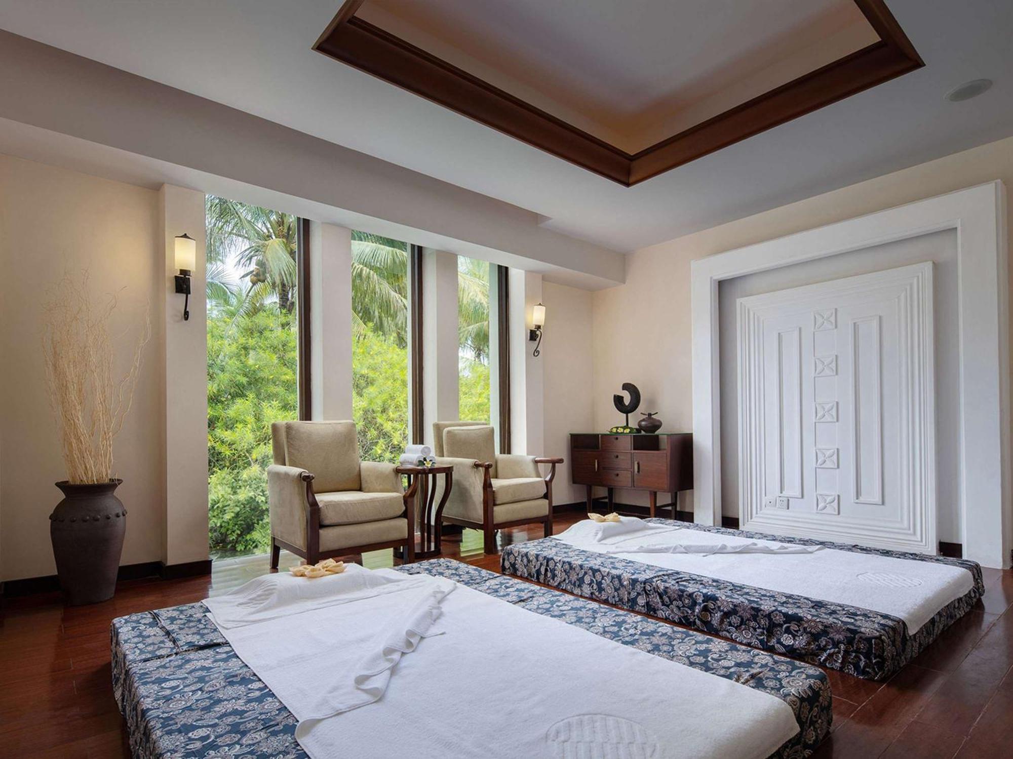 Pullman Sanya Yalong Bay Villas & Resort Exterior photo