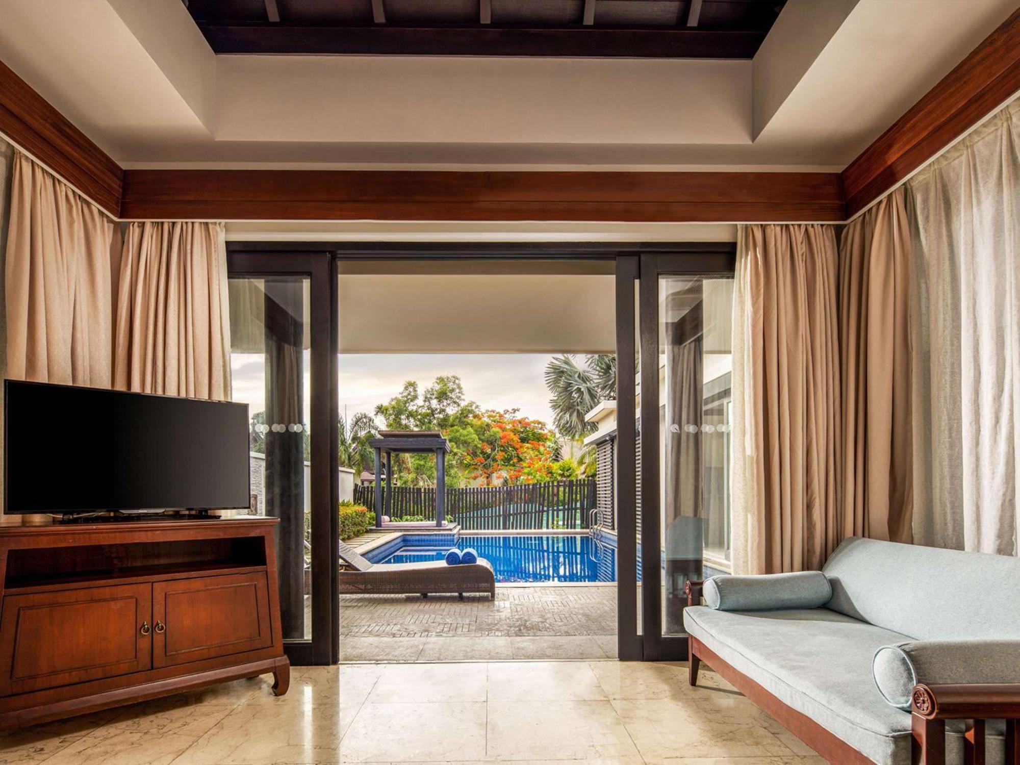 Pullman Sanya Yalong Bay Villas & Resort Exterior photo