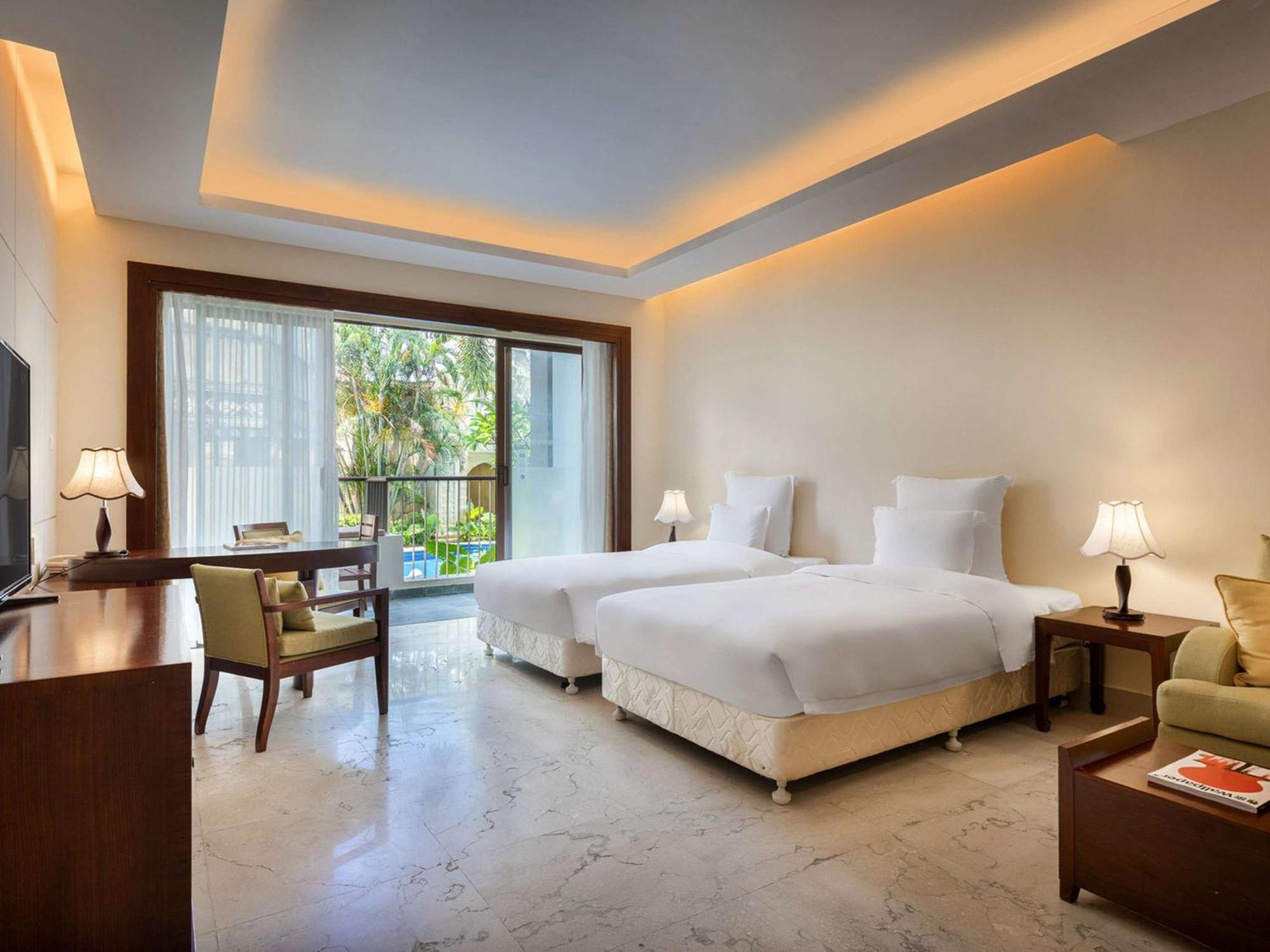 Pullman Sanya Yalong Bay Villas & Resort Exterior photo